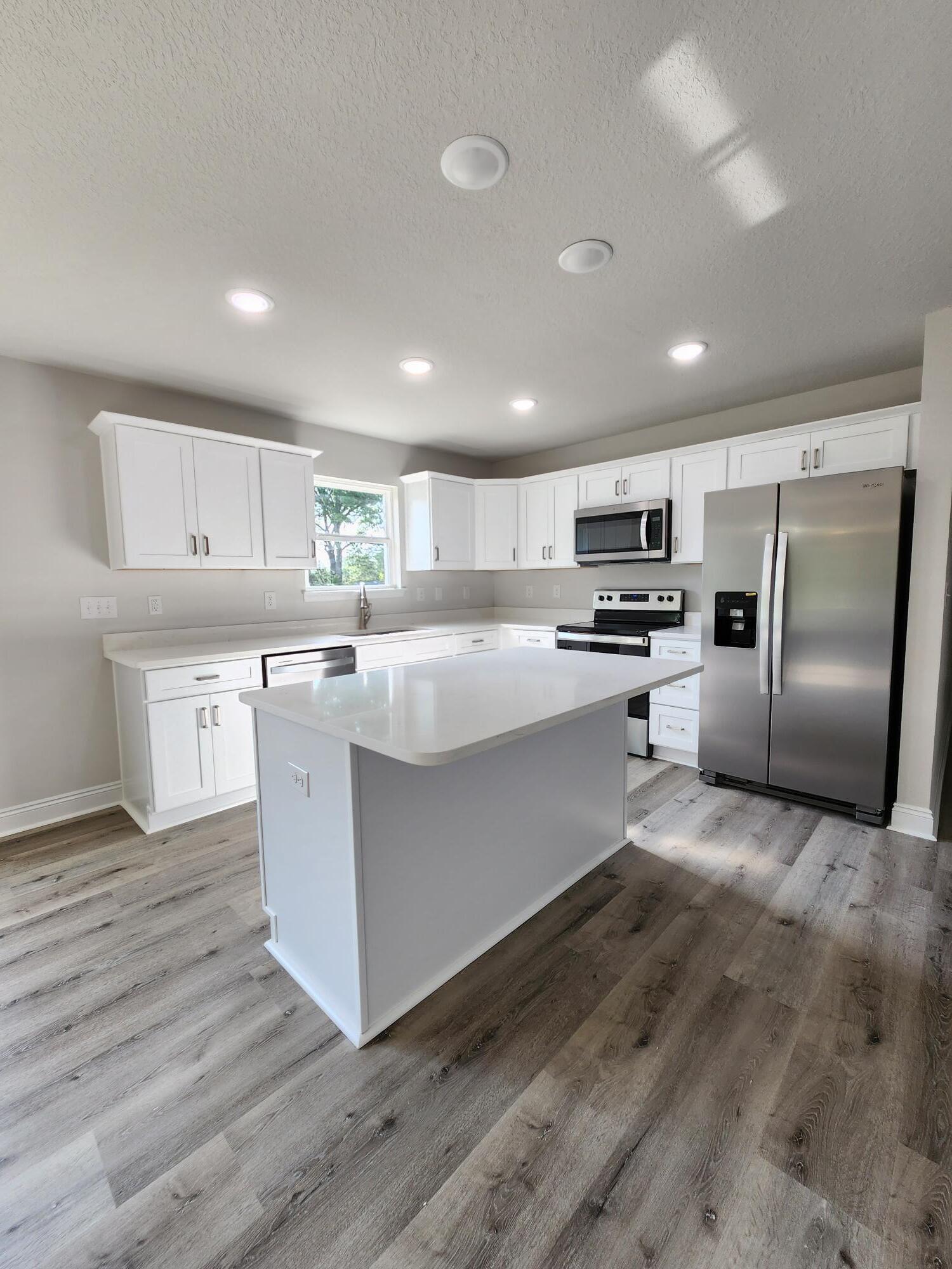 GARDEN CITY - Residential