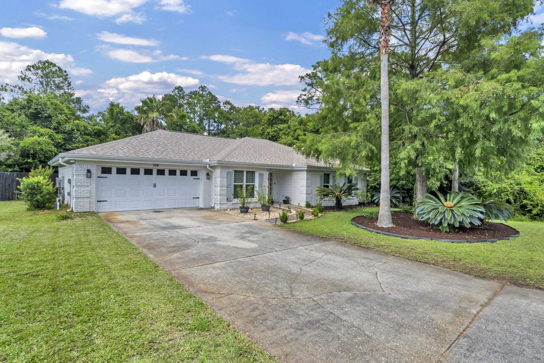 EMERALD POINTE PLAT 2 - Residential