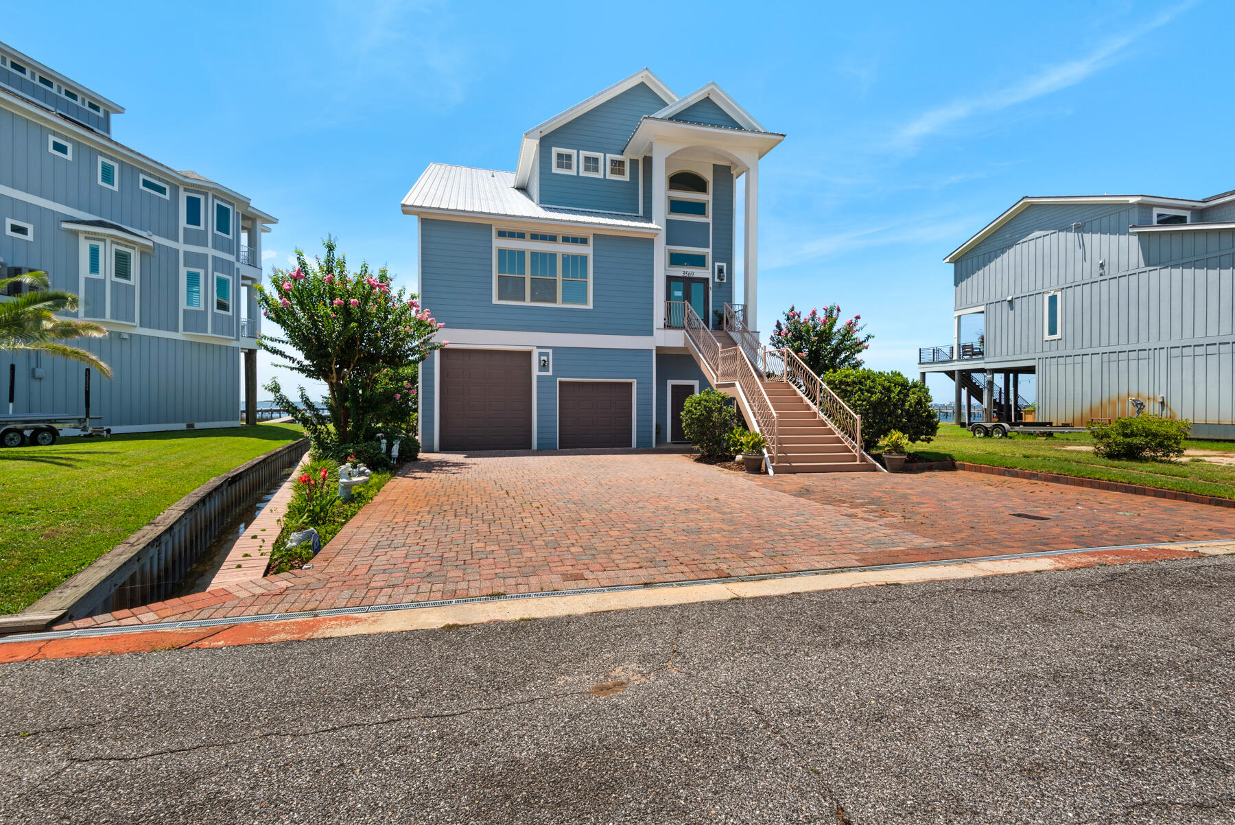 SEA SHADOW - Residential