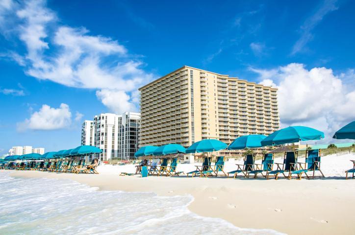 Rental powerhouse on the PRIME 7th floor in the popular Pelican Beach Resort with a toes-in-the-sand GULF FRONT location on the famed beaches of Destin...which conjures up images of sun-splashed days of swimming, biking and relaxing. This beach inspired condo offers a large master suite with private bathroom, hallway bunks and guest bath. An open and spacious floor plan is decorated with the beach and sun in mind - riveting Gulf views from the main living areas plus sunshine and warm gulf breezes abound from the balcony. Centrally located to all the dining and entertainment Destin is famous for including spas, shopping, golf, fishing and more. Pelican Beach has amazing resort style amenities, including: three swimming pools (one indoor), tennis, huge sun deck, beachfront grill,
