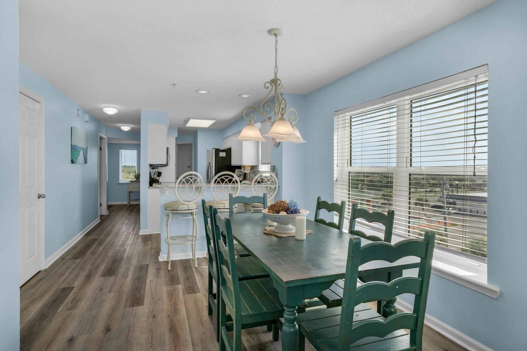 PALMS CONDO - Residential