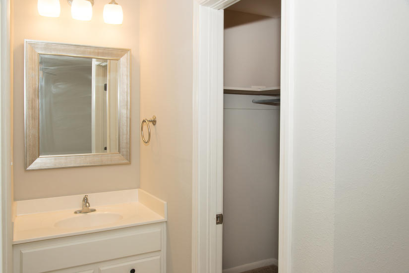 MIDPINES - Residential Lease