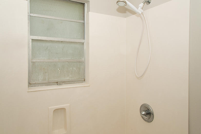 MIDPINES - Residential Lease