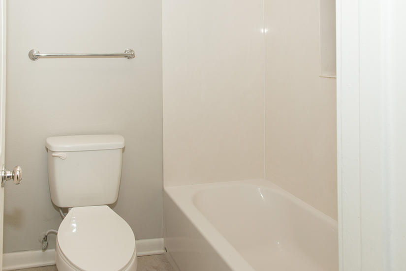 MIDPINES - Residential Lease