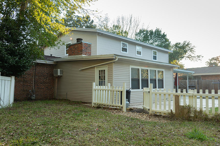 BAYOU POQUITO - Residential Lease