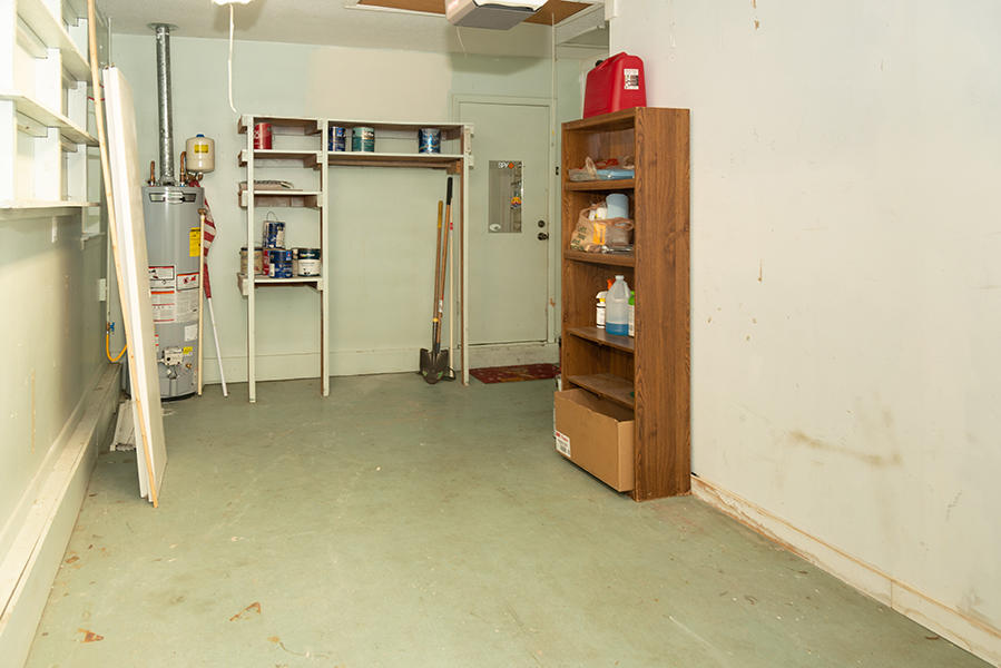 BAYOU POQUITO - Residential Lease