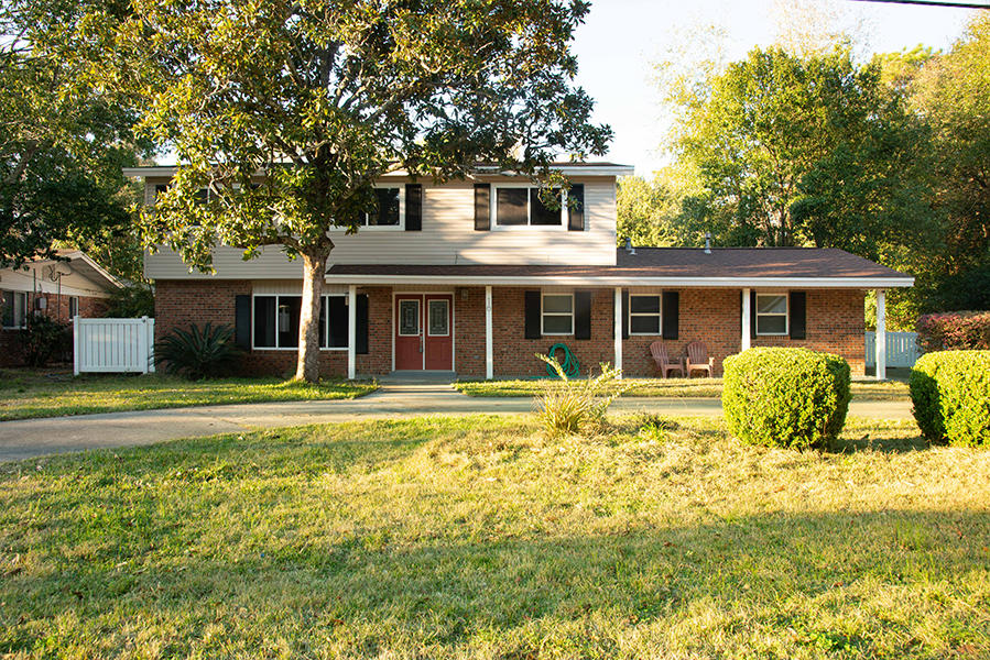 BAYOU POQUITO - Residential Lease