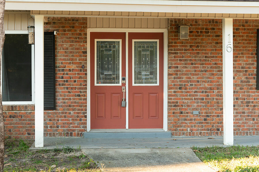 BAYOU POQUITO - Residential Lease