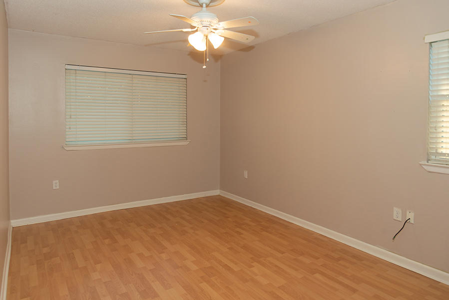 BAYOU POQUITO - Residential Lease