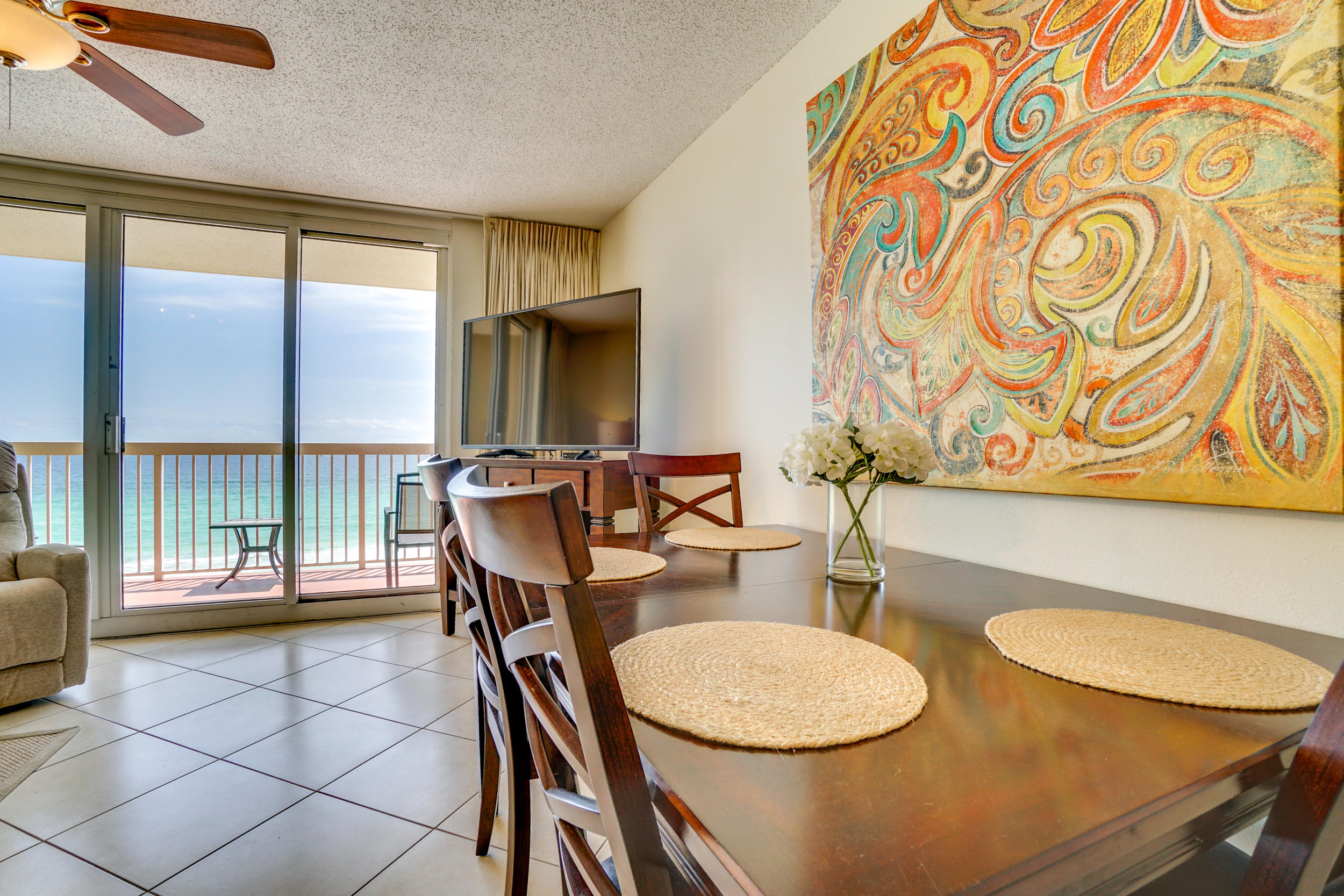Pelican Beach - Residential