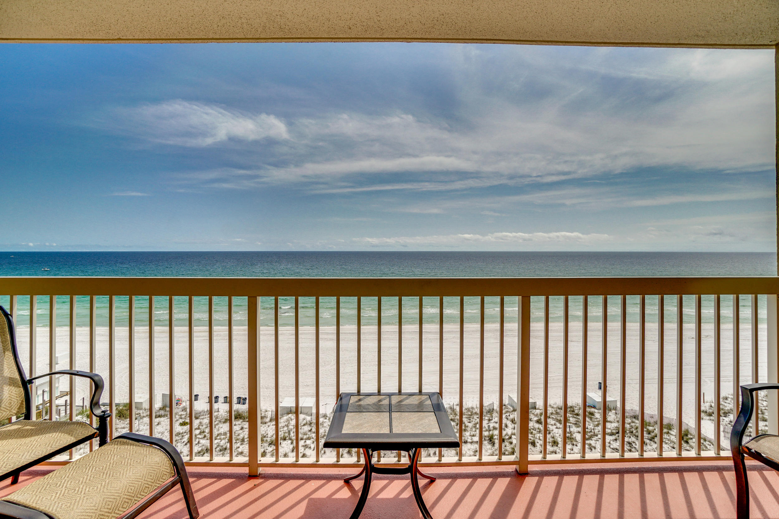 Pelican Beach - Residential