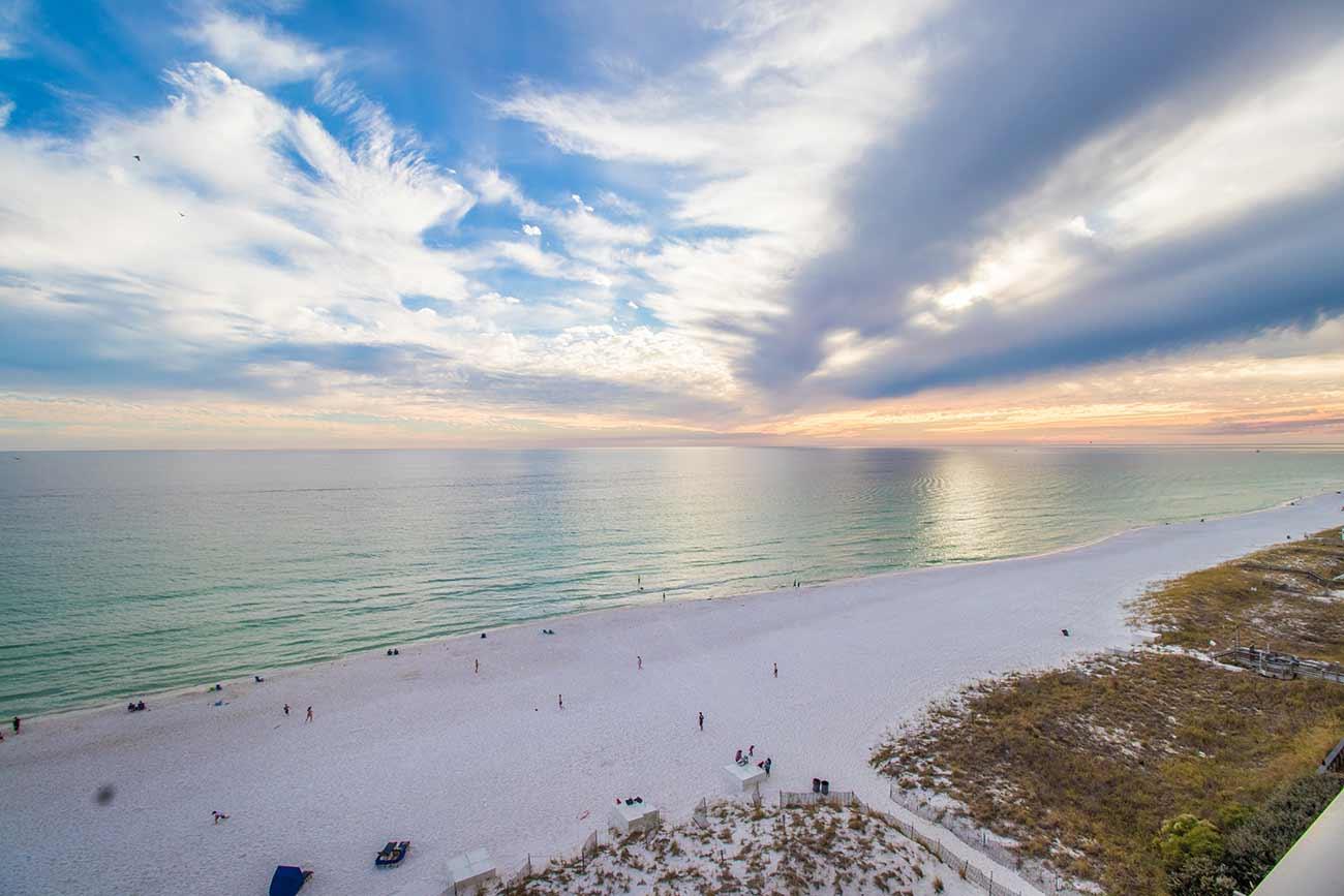 Pelican Beach - Residential