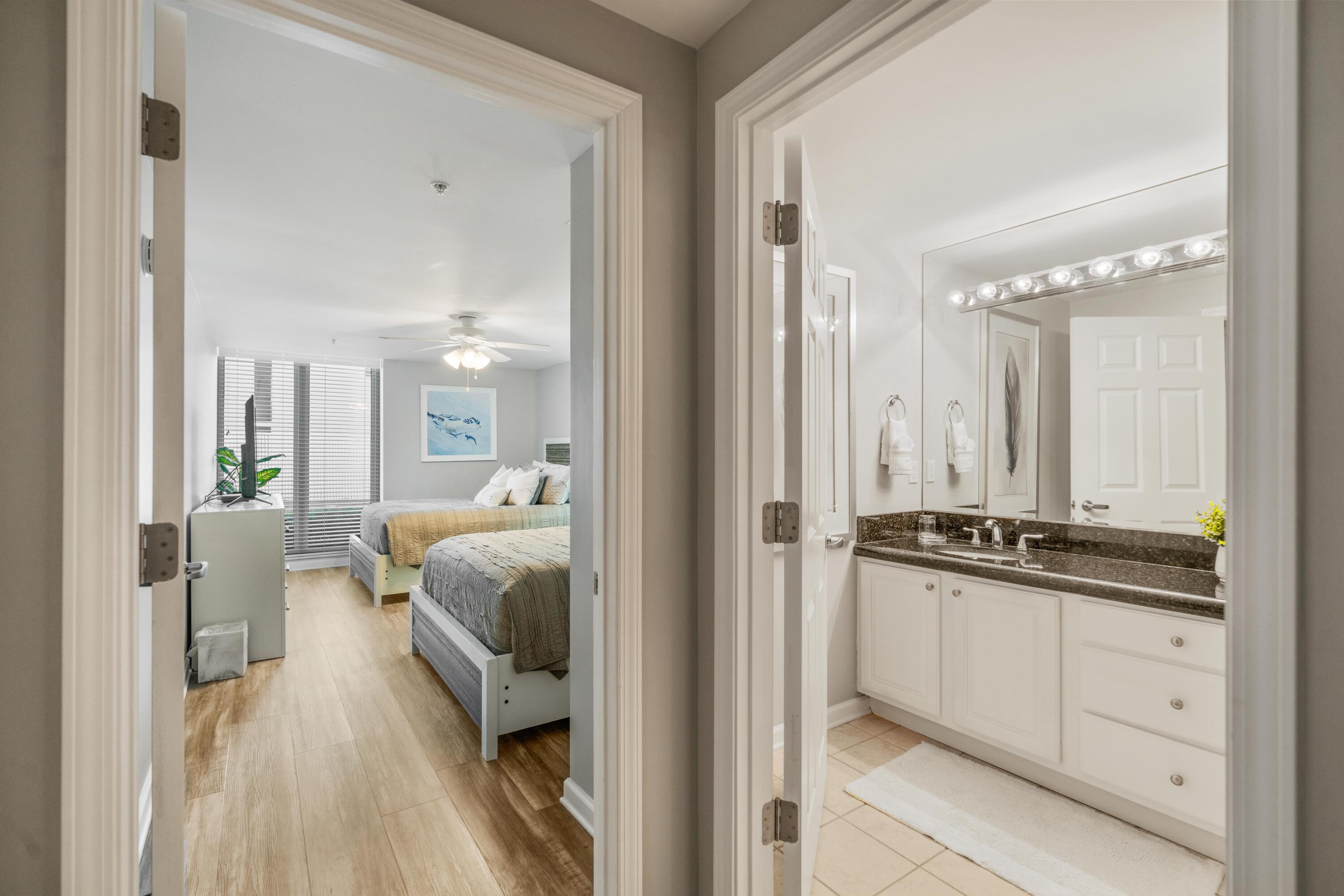 SILVER BEACH TOWERS - Residential