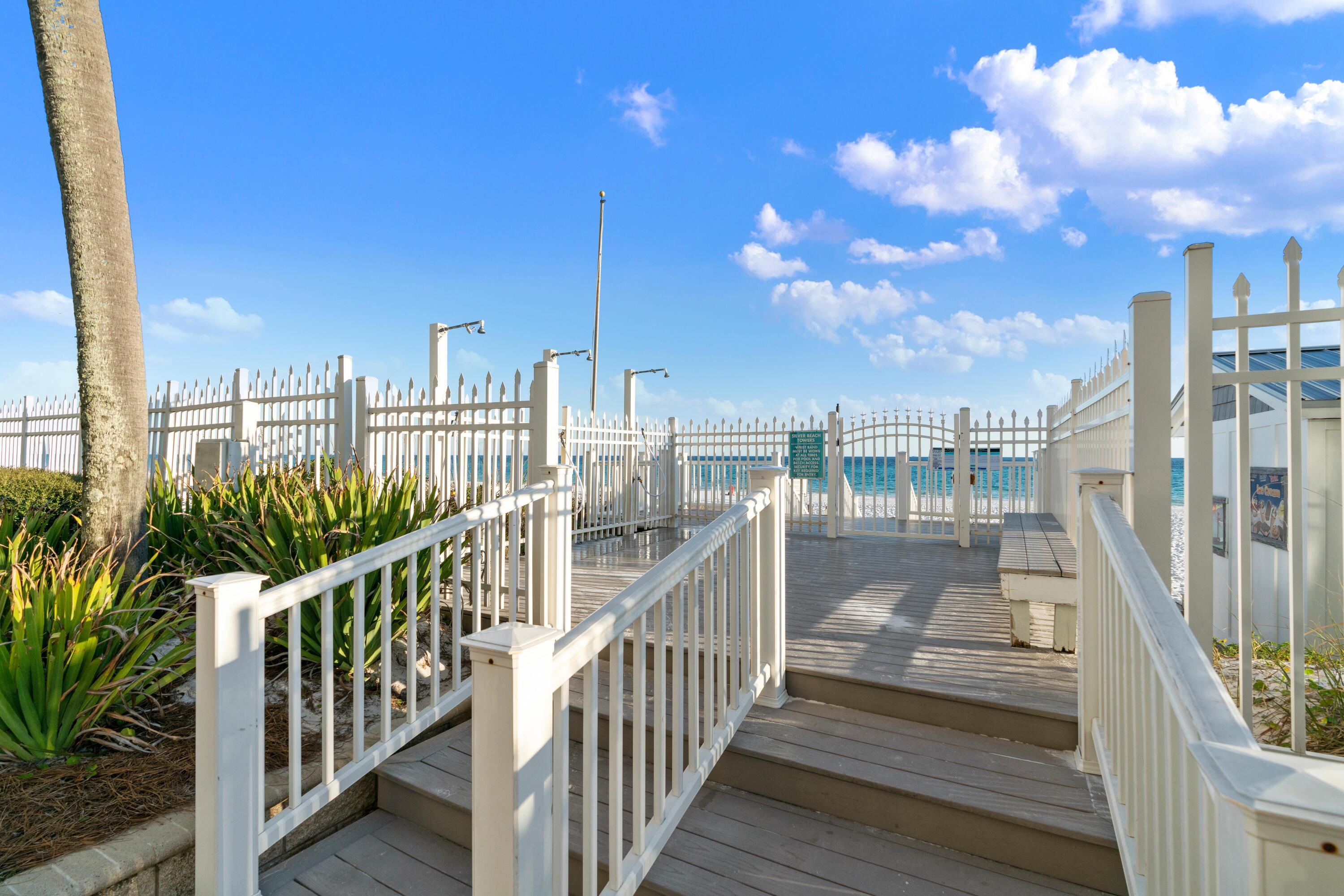 SILVER BEACH TOWERS - Residential