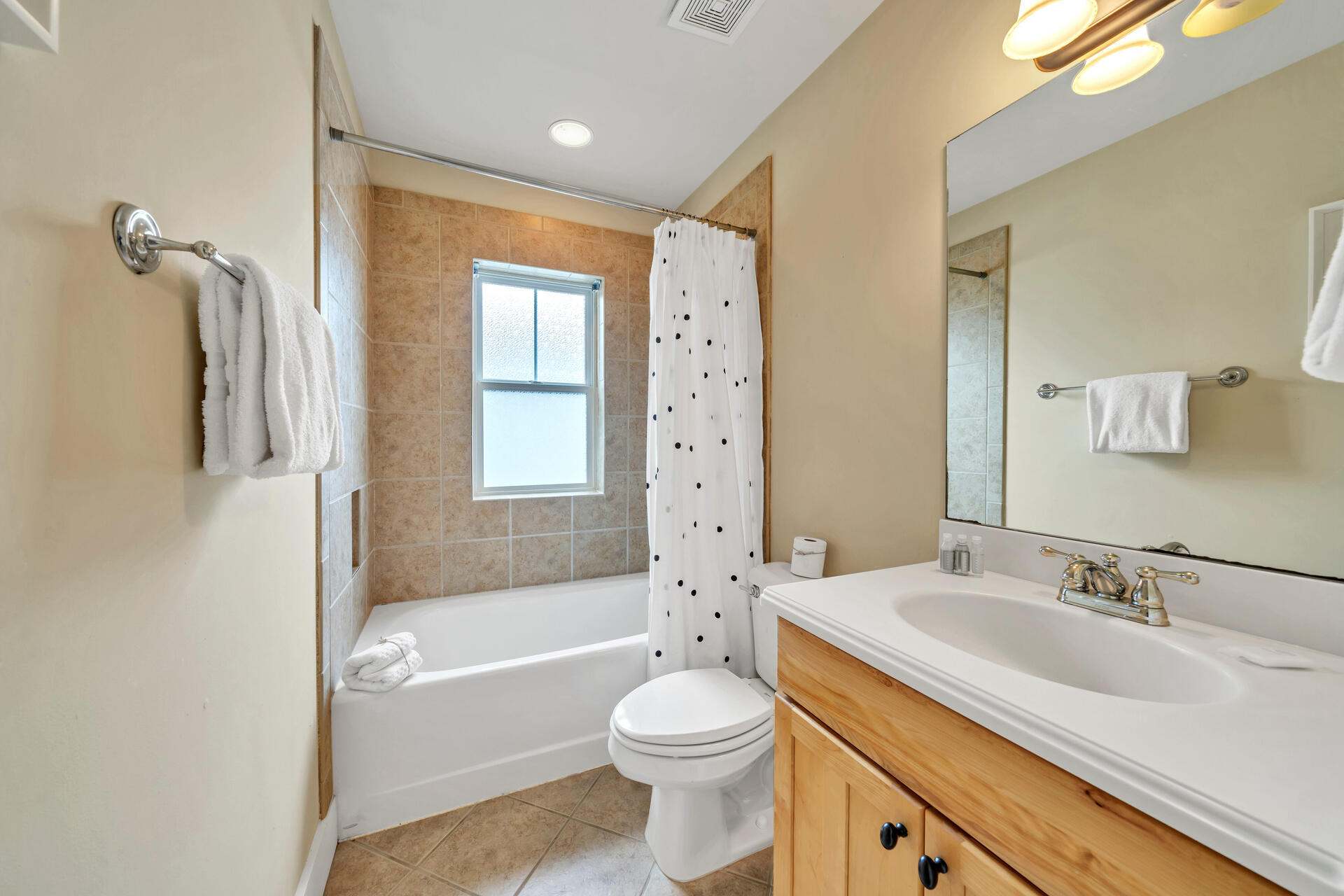 SANTA ROSA GOLF VILLAS - Residential