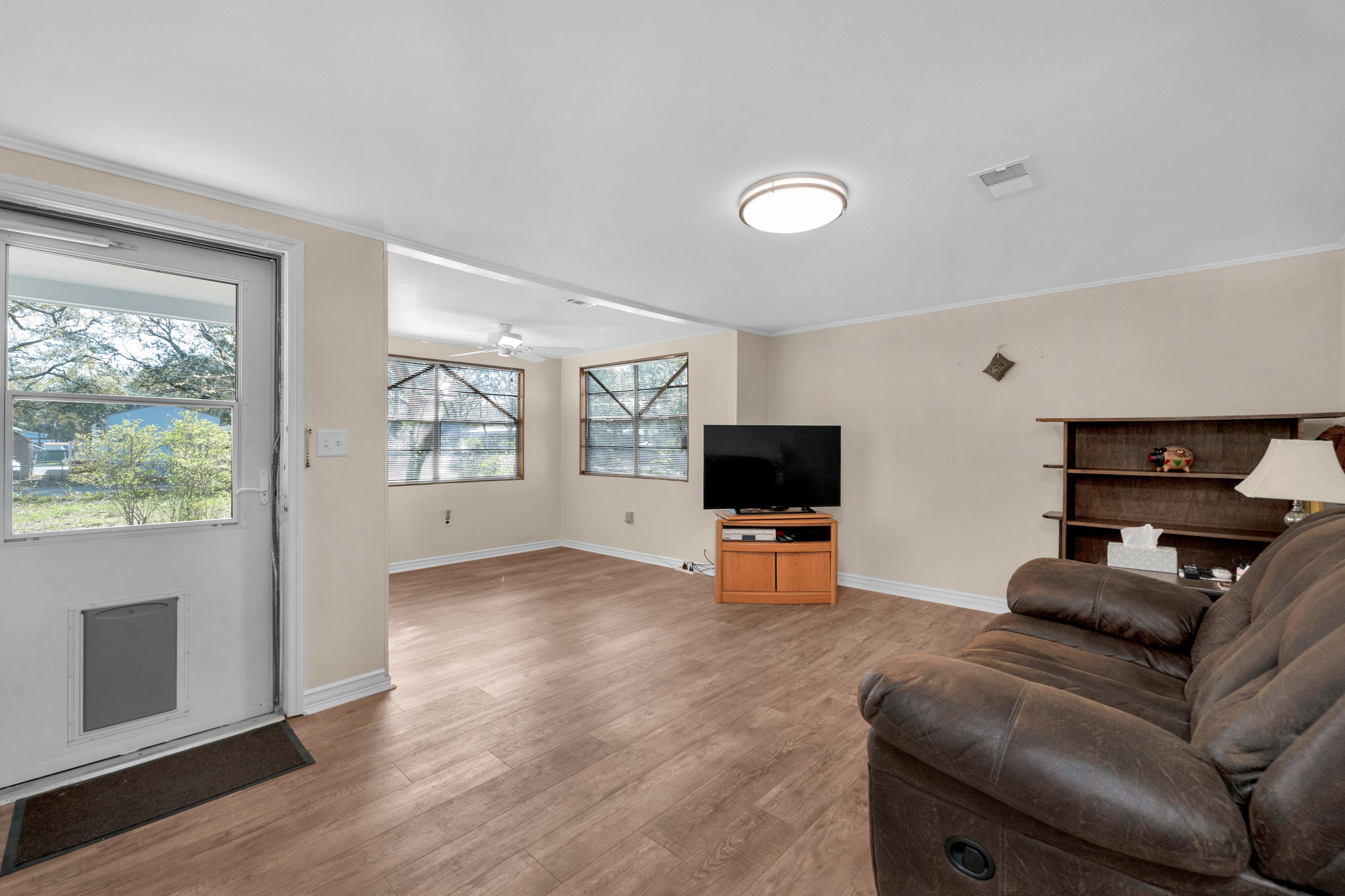 EAST WRIGHT - Residential