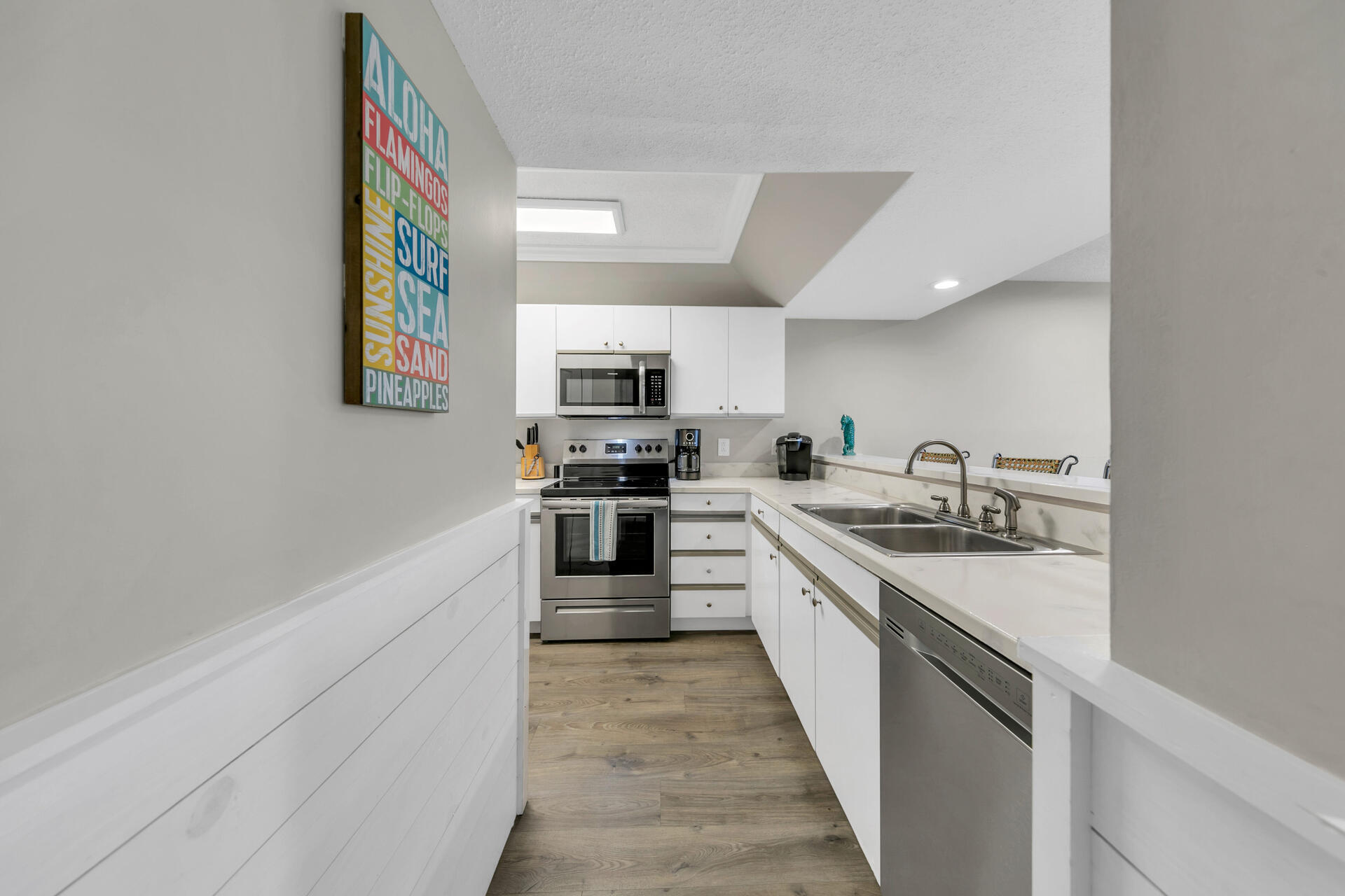 EDGEWATER GOLF VILLAS IV - Residential