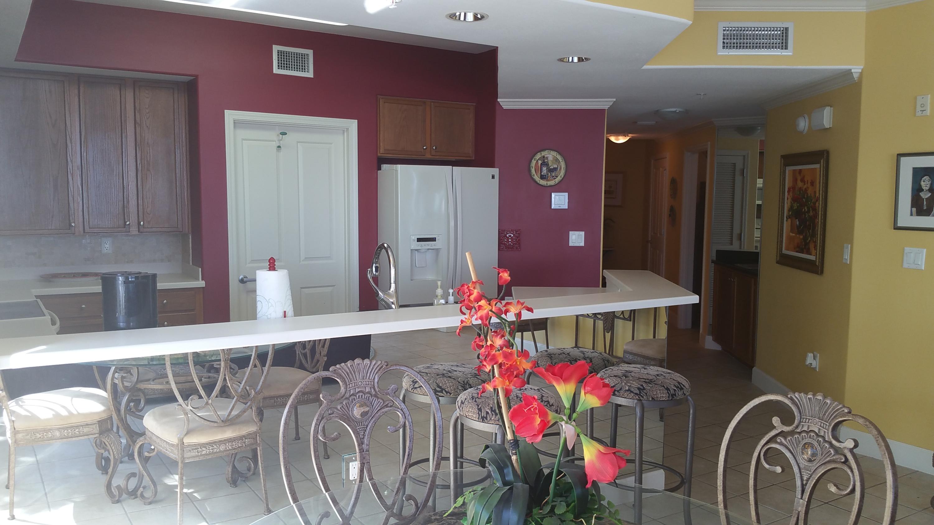 SOUTH BEACH CONDO - Residential Lease