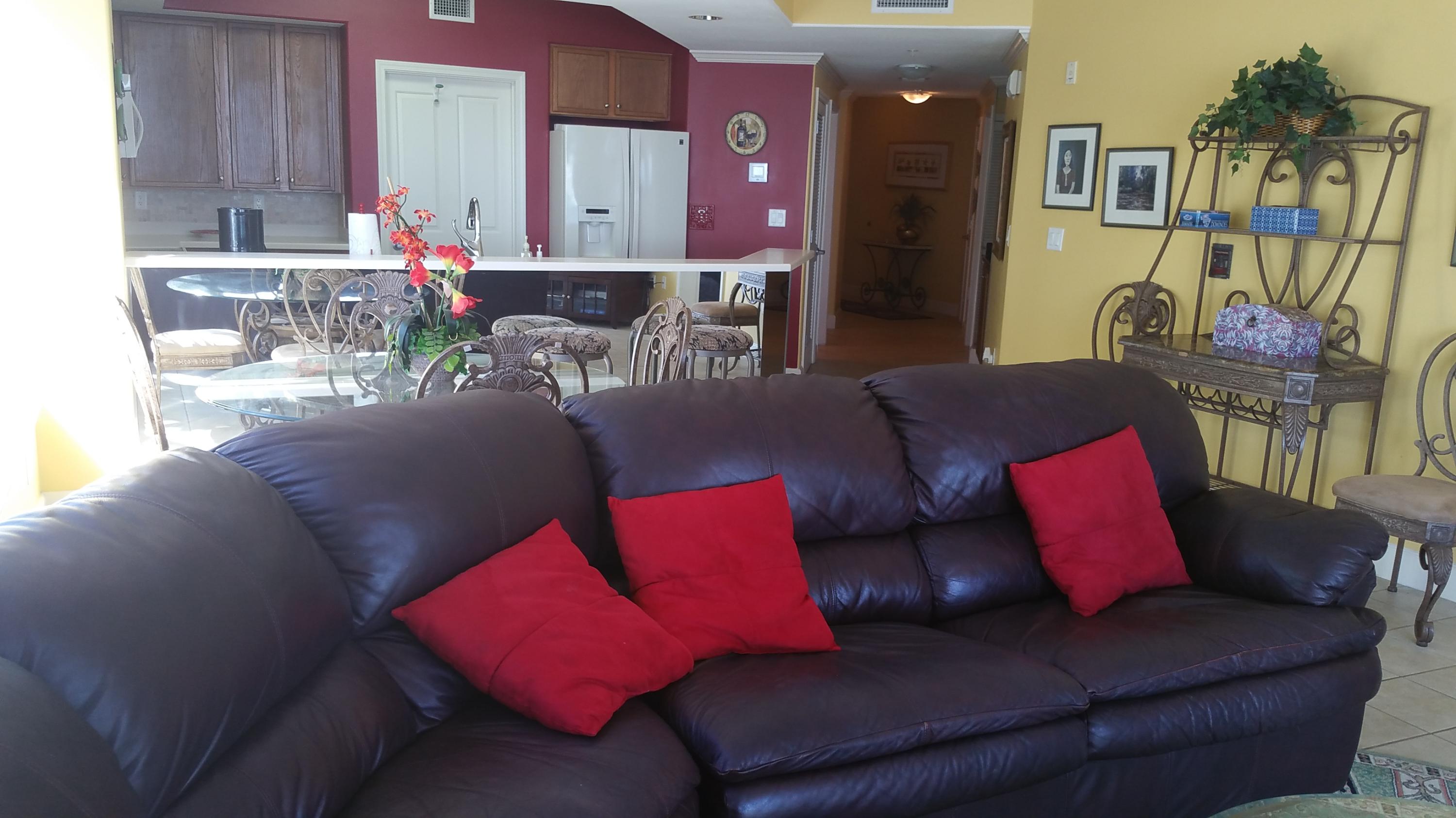 SOUTH BEACH CONDO - Residential Lease