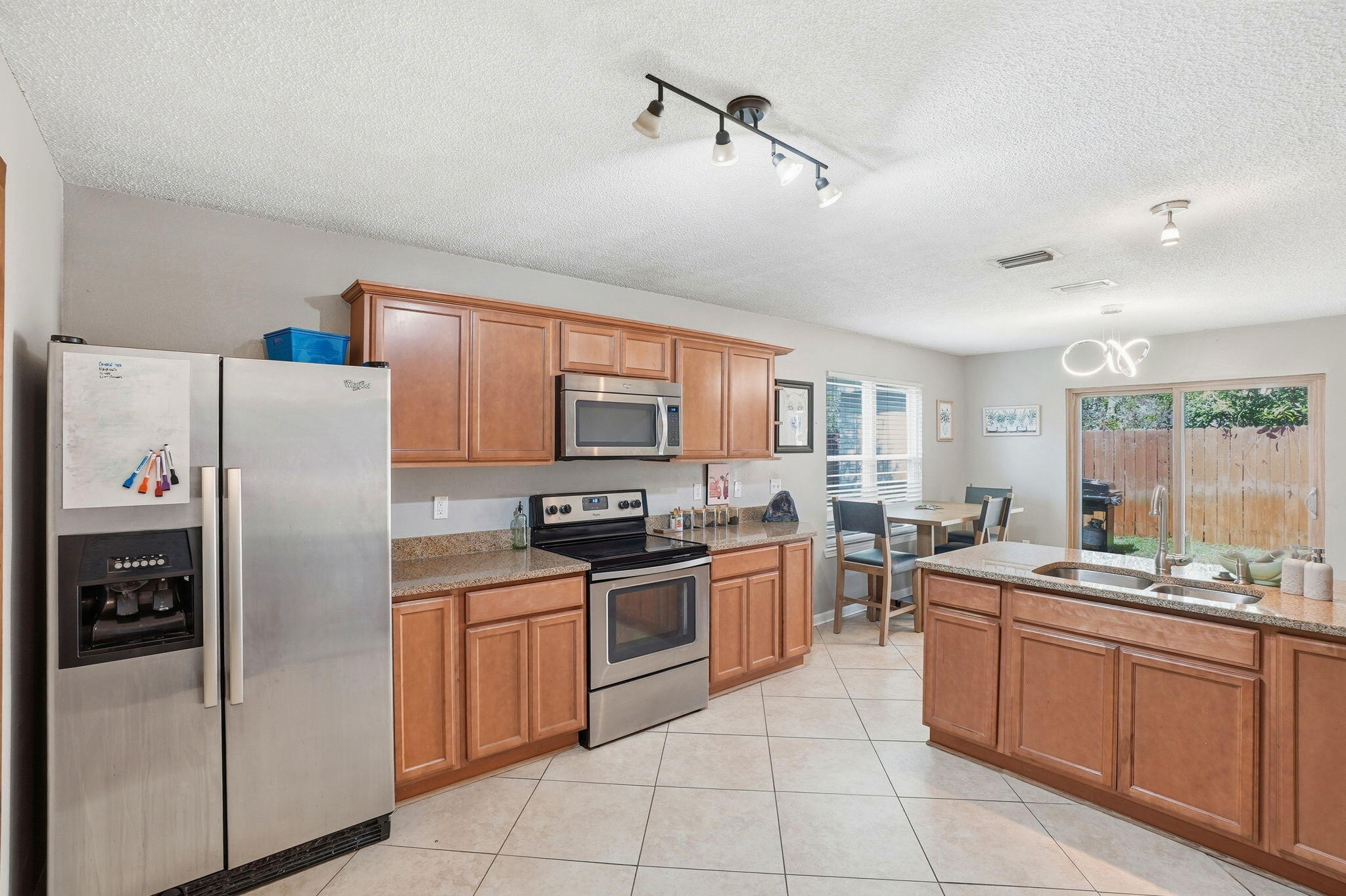 SHALIMAR OAKS - Residential