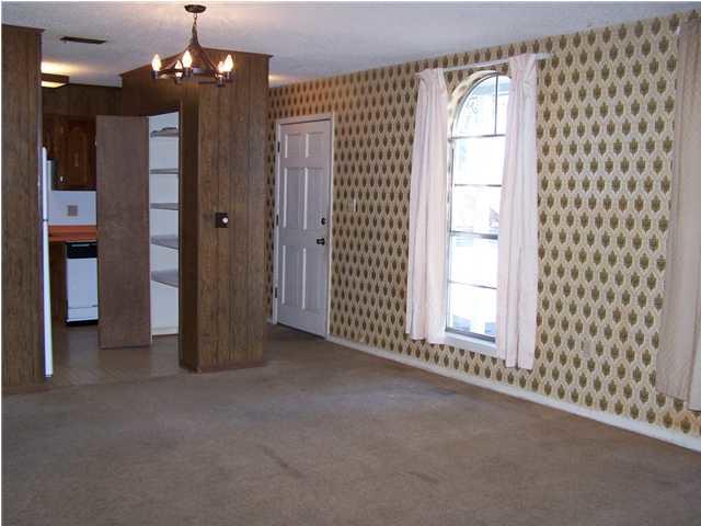 SPANISH TRACE UNIT 1 - Residential Lease