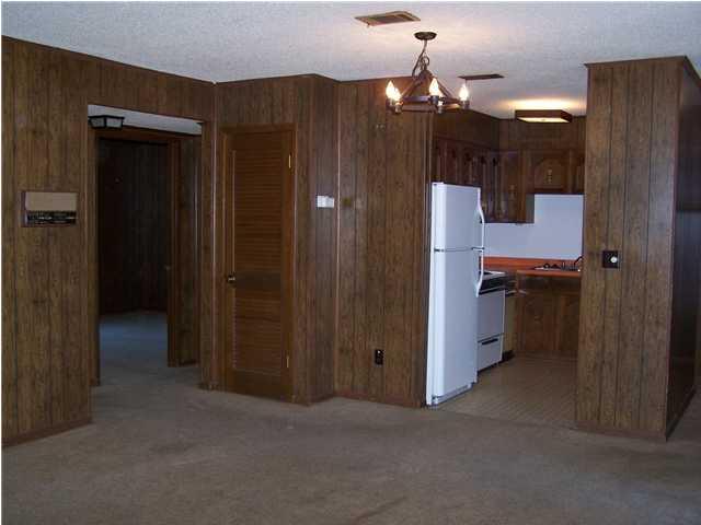 SPANISH TRACE UNIT 1 - Residential Lease