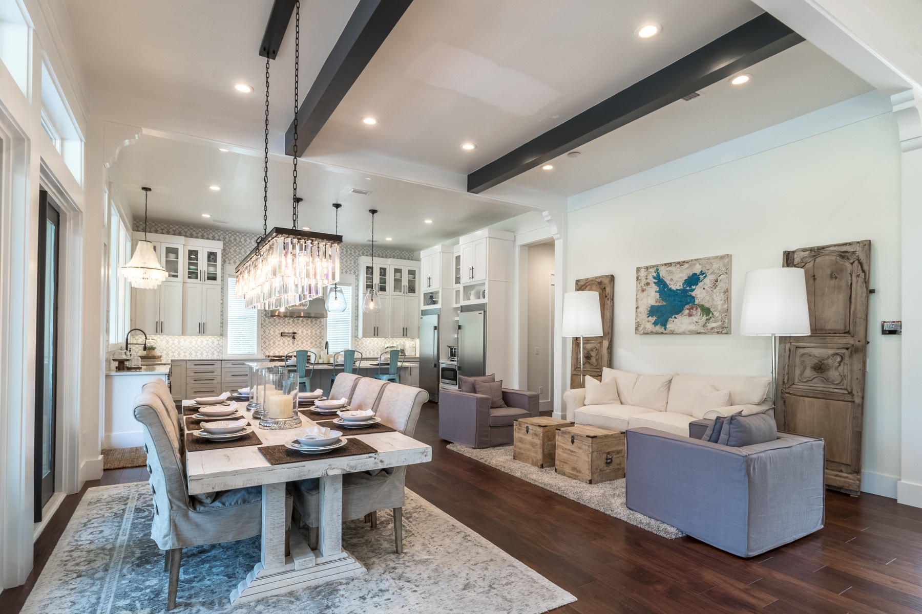 BURNT PINE - Residential