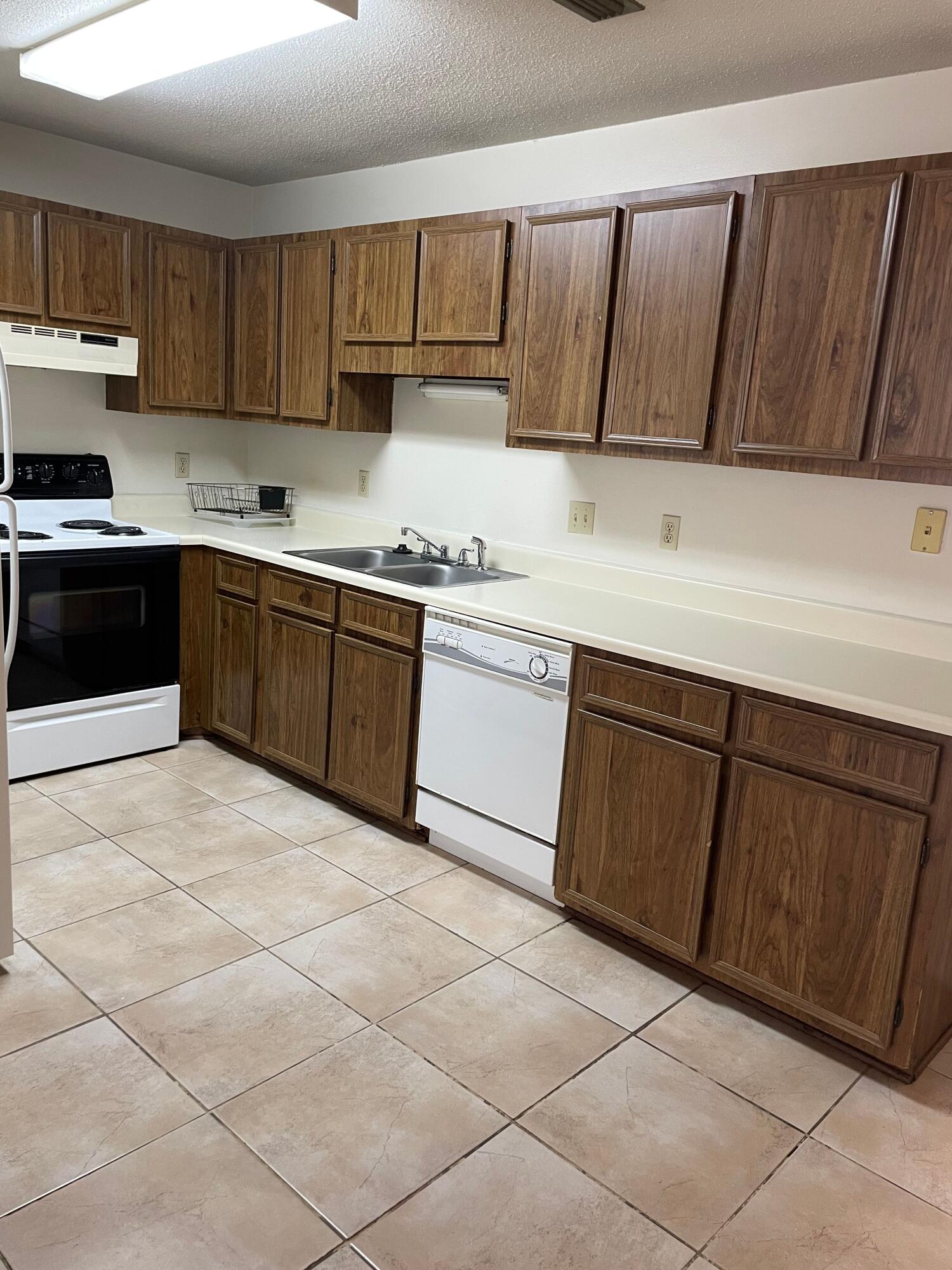 OCEAN CITY - Residential Lease