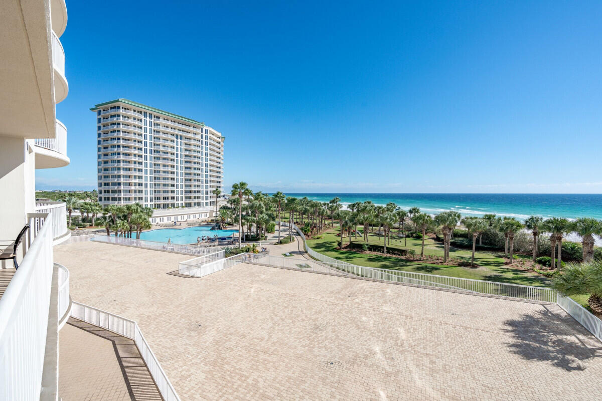 ST MAARTEN AT SILVER SHELLS - Residential