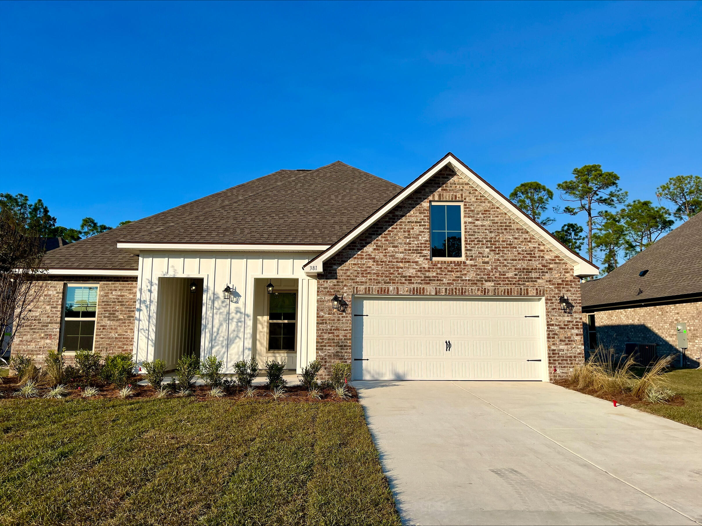 HAMMOCK BAY - STARBURST - Residential