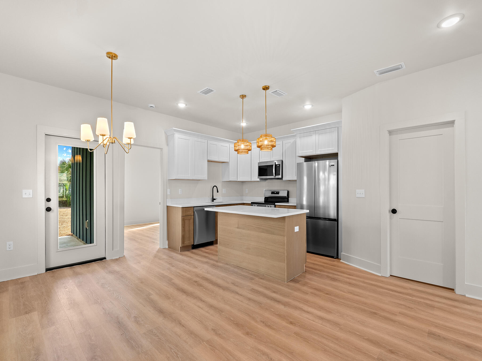 NO RECORDED SUBDIVISION - Residential
