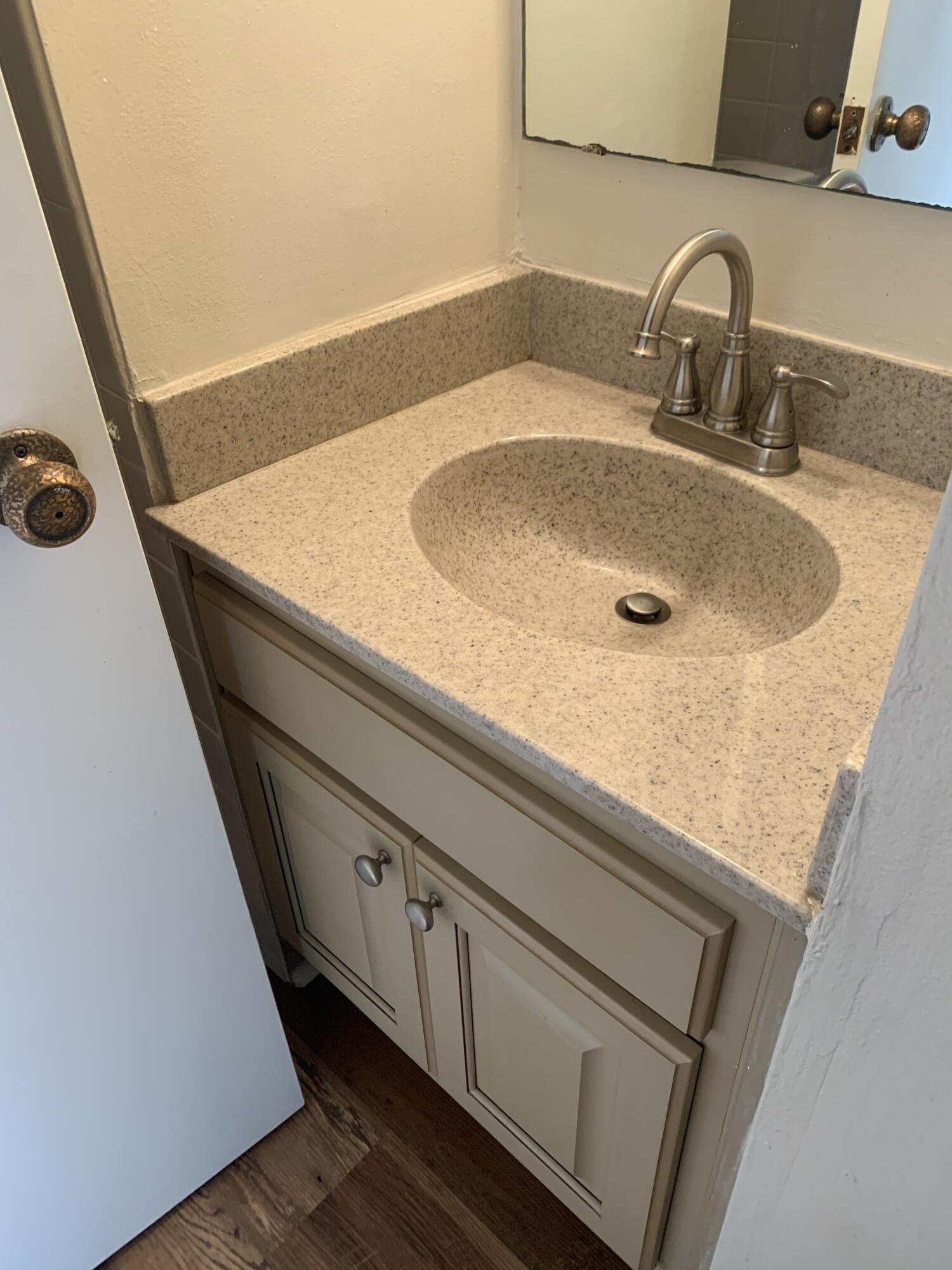 CASA DEL MAR - Residential Lease