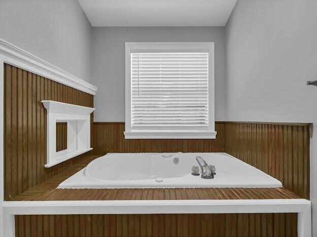 LOT 17 BLK 2 CHICKASAW S/D OR 1293-117 - Residential Lease