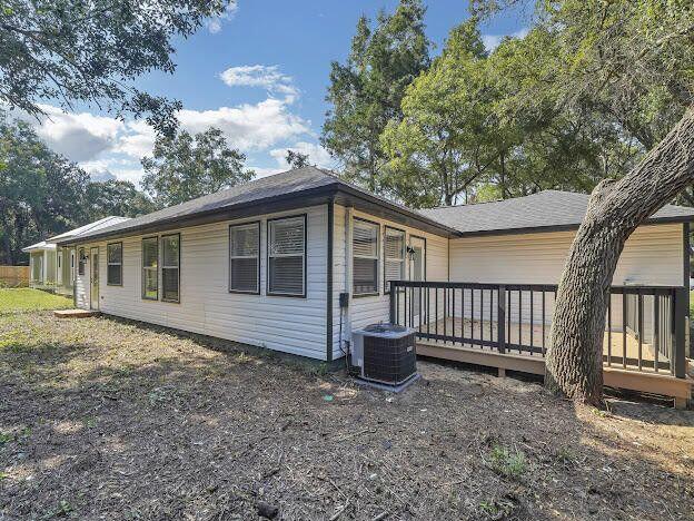 LOT 17 BLK 2 CHICKASAW S/D OR 1293-117 - Residential Lease