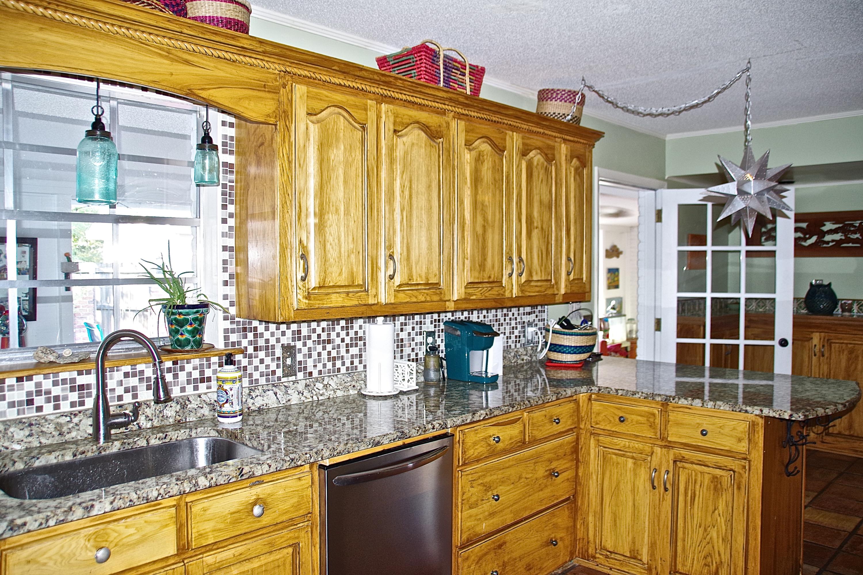 BAYOU POQUITO - Residential Lease