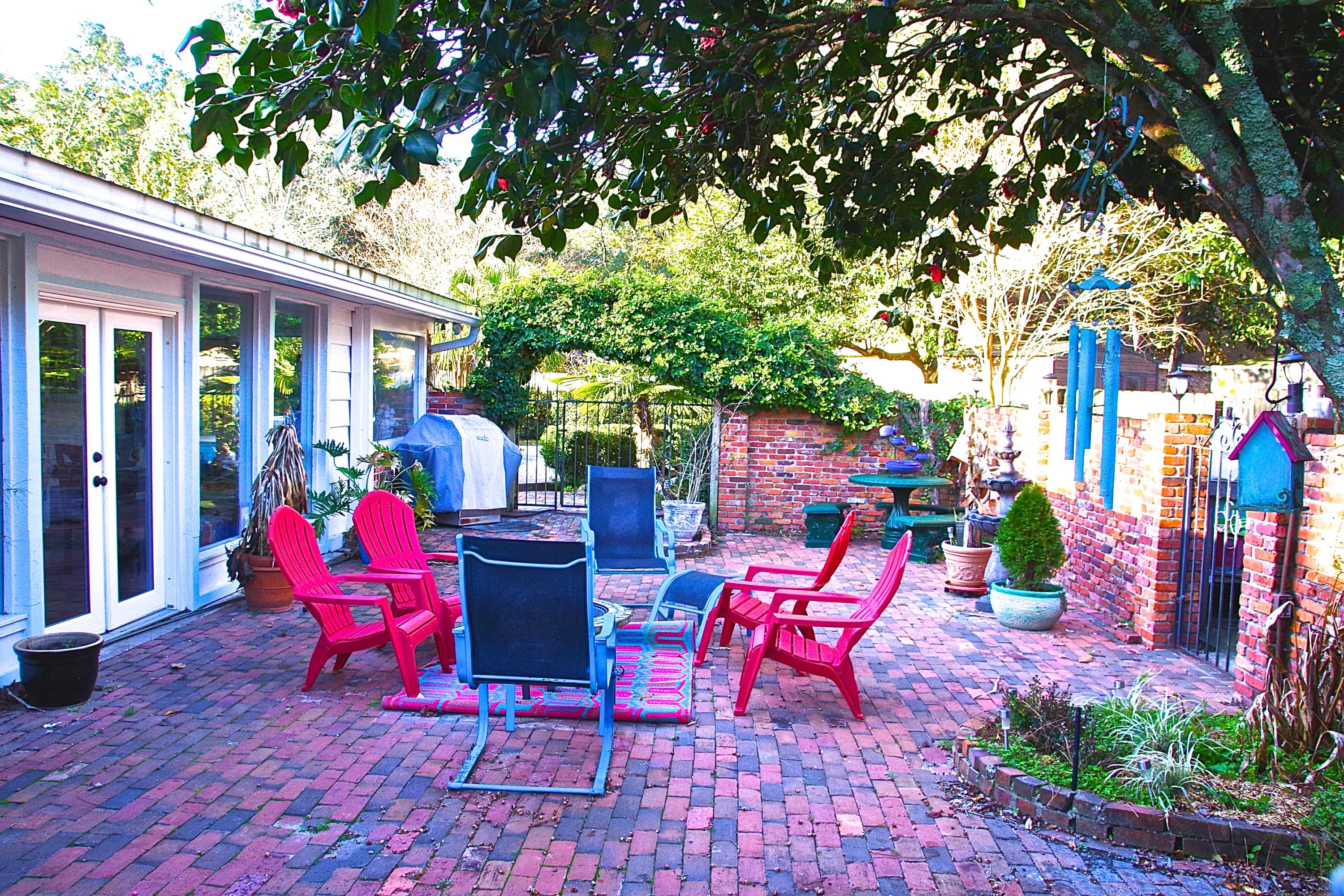 BAYOU POQUITO - Residential Lease