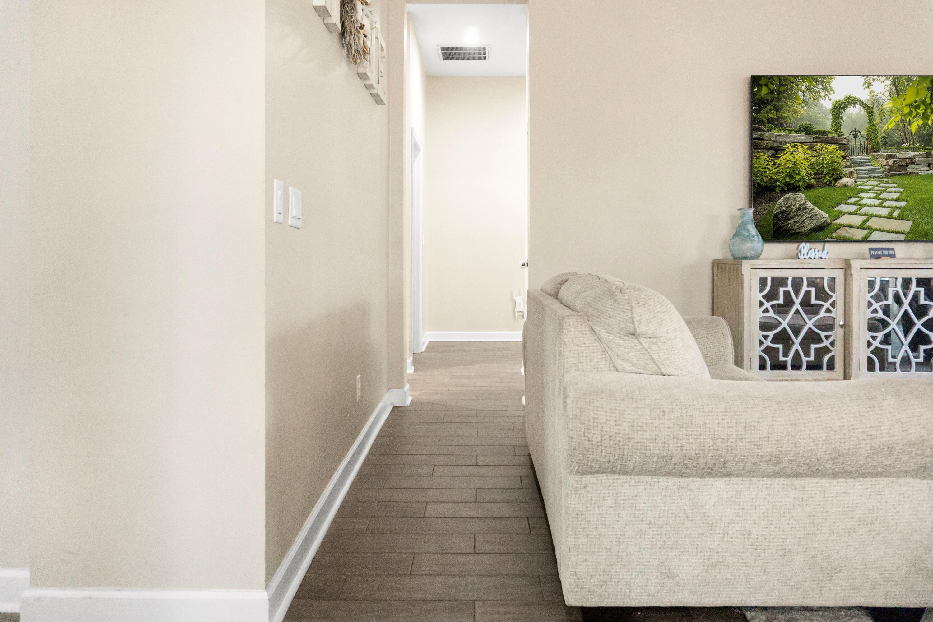 Hawks Lndg - Residential