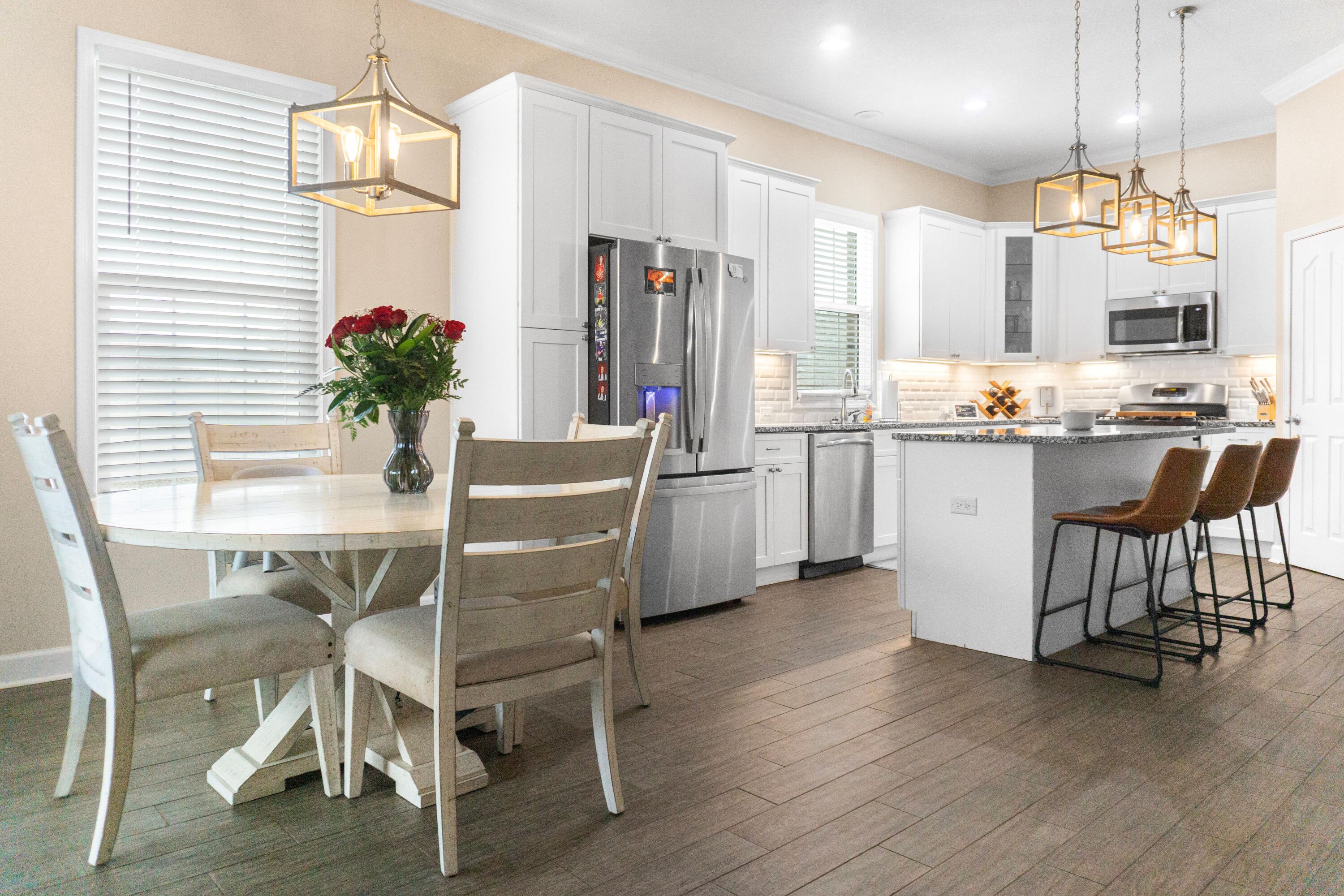 Hawks Lndg - Residential