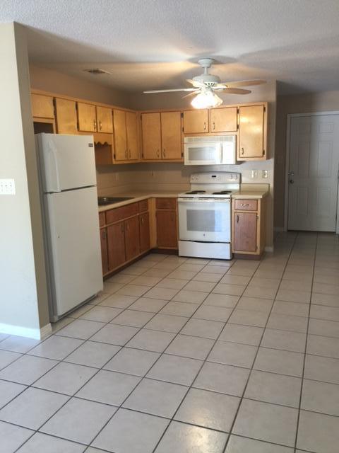 CRESCENT SHORES COM NE COR LOTQQ TH - Residential Lease