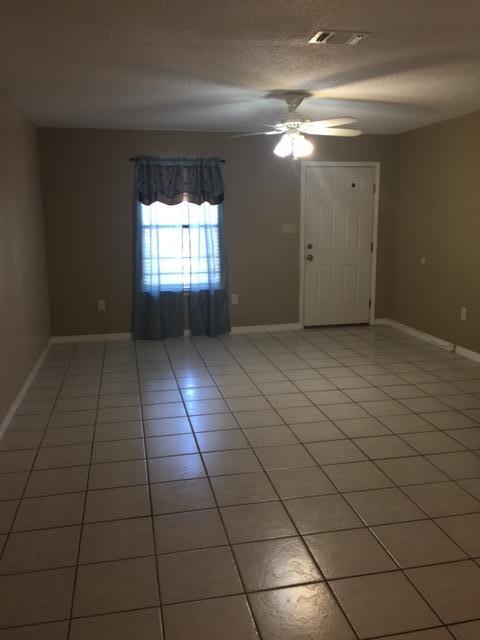 CRESCENT SHORES COM NE COR LOTQQ TH - Residential Lease
