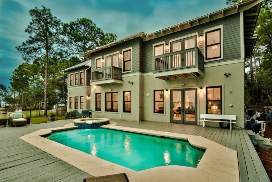 BAY PINE SHORES - Residential Lease