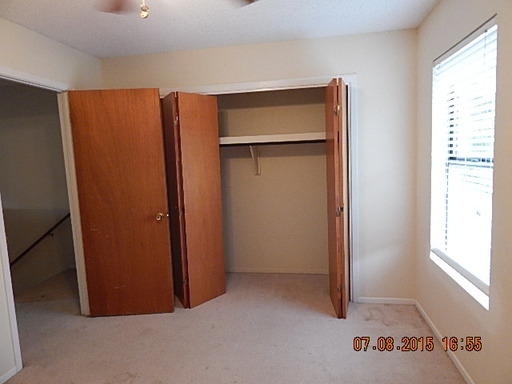 MONTAGE MANOR - Residential Lease