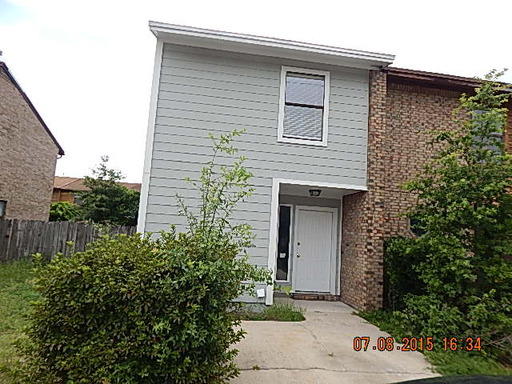 MONTAGE MANOR - Residential Lease