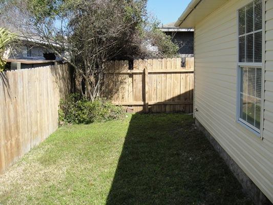 COVENTRY CORNERS - Residential Lease