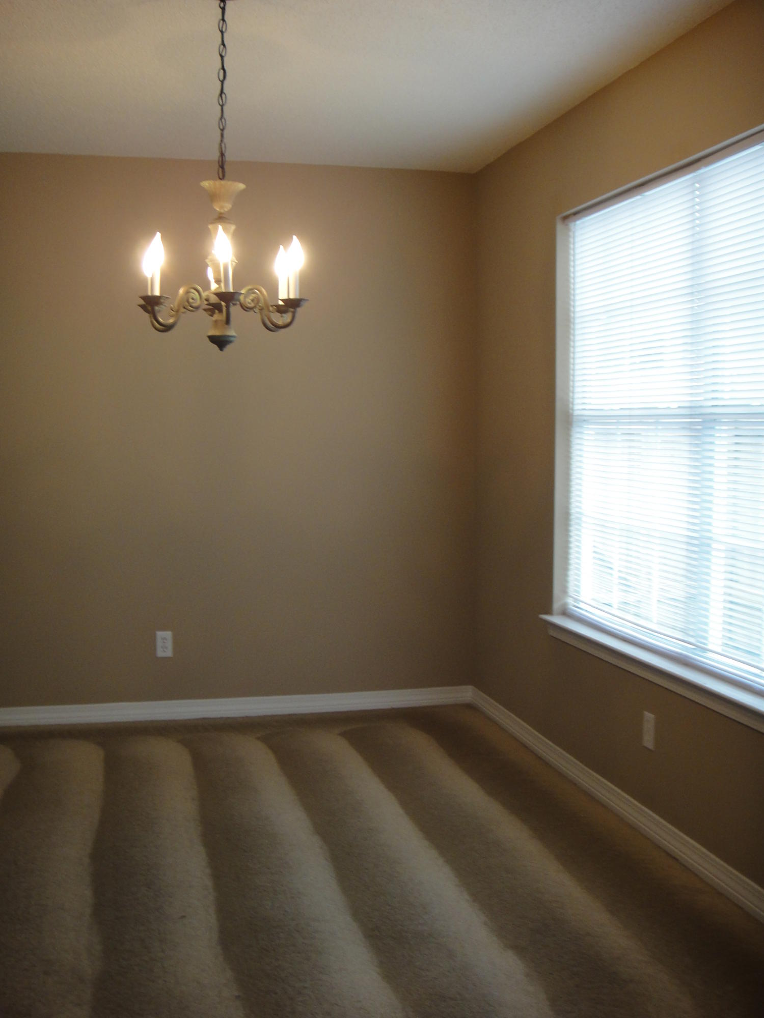 COVENTRY CORNERS - Residential Lease