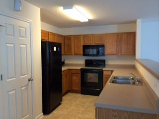 STILLWELL ESTATES - Residential Lease