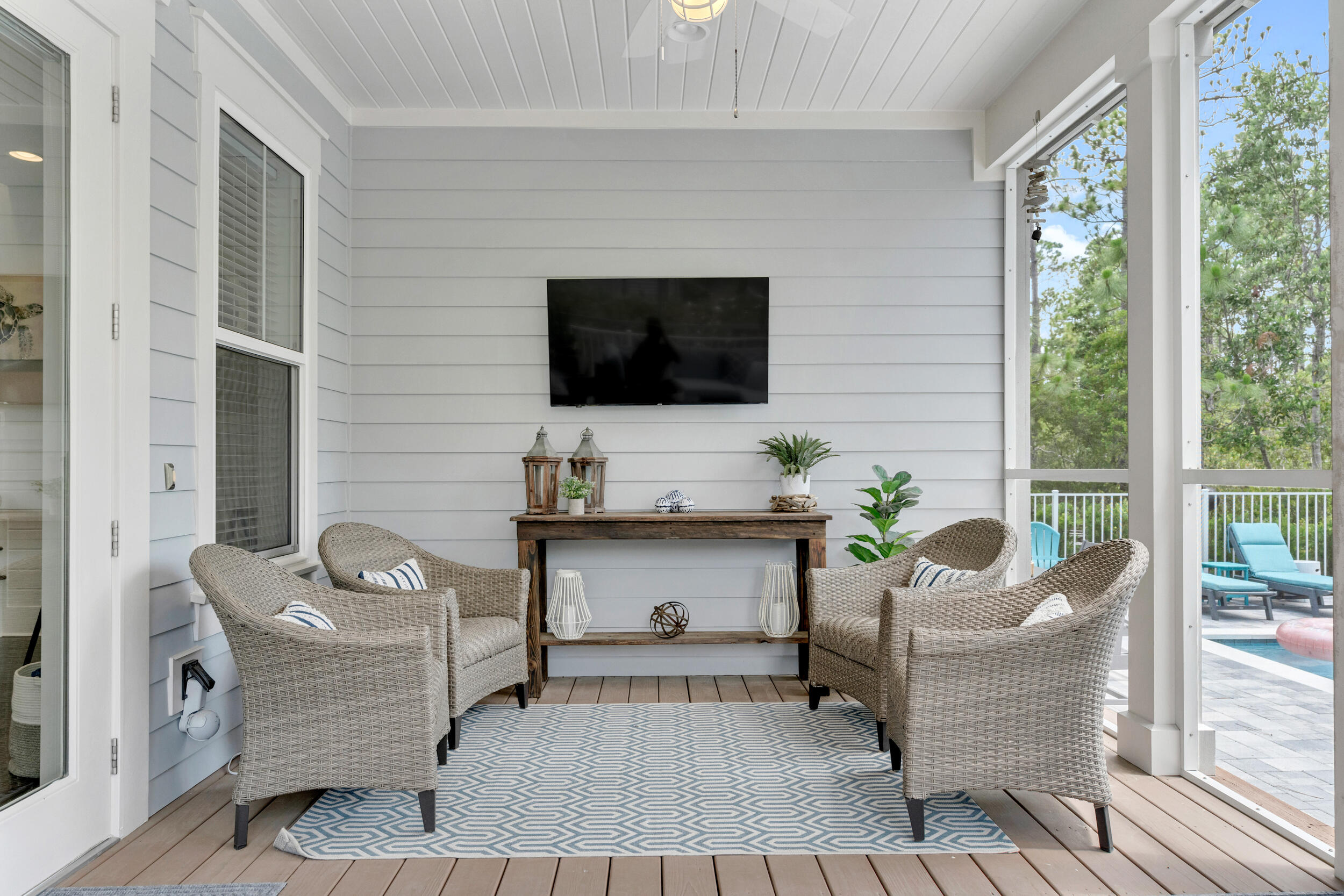 NATUREWALK AT SEAGROVE - Residential