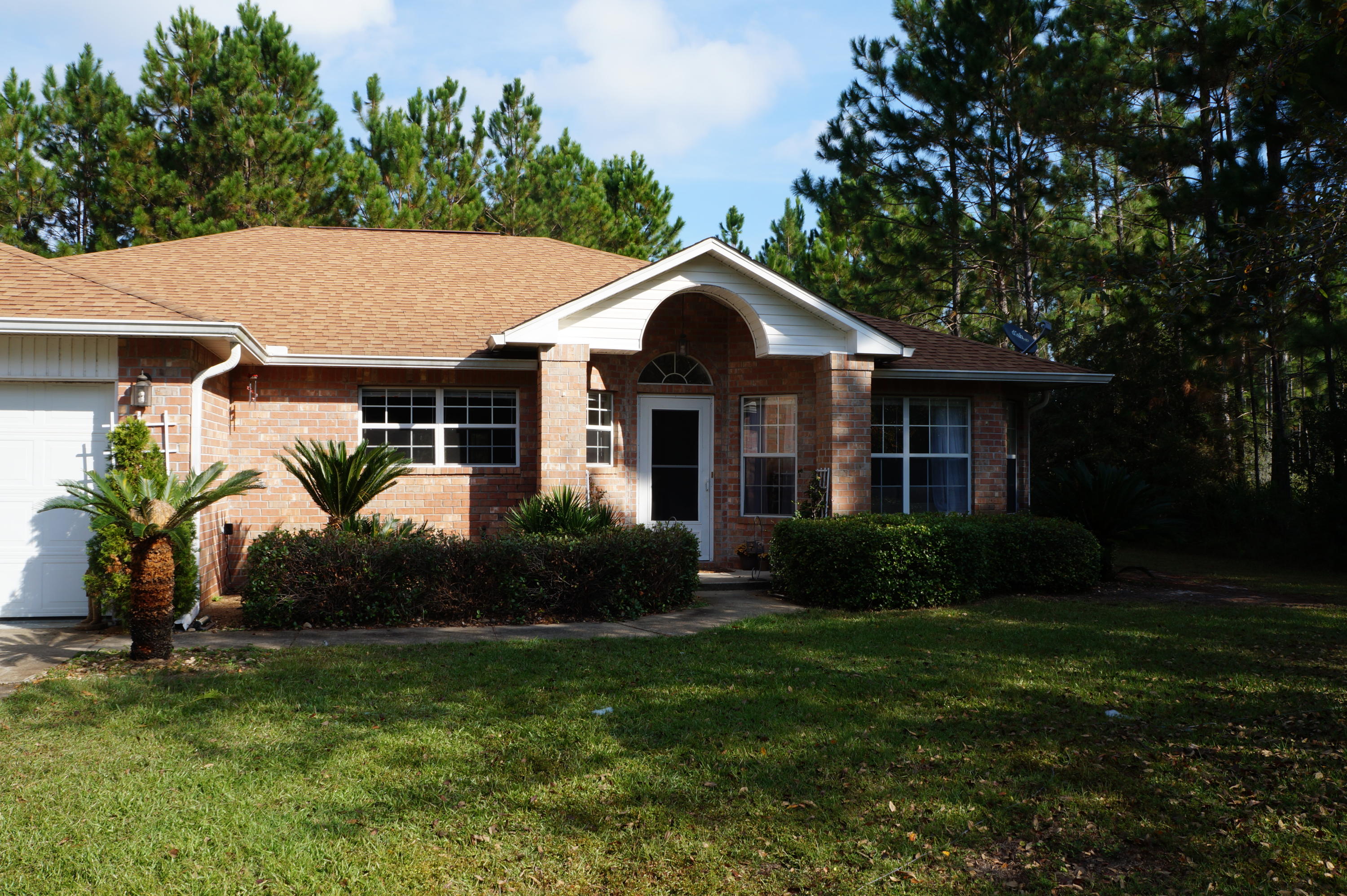 ALL BRICK HOME IN HBTS!! This home is located on a road that ends in a cul-de-sac and has been meticulously maintained by the seller and the tenants. Floor plan is open with split bedrooms and a formal living room. Laminate and tile flooring through out the house make cleaning easy. The laundry room has been constructed for stack-able washer and dryer set that allows for extra counter and cabinet space. There is a large screened in back patio as well as a covered open patio - perfect for grilling out! The yard building is a great place for all your tools and lawn equipment leaving plenty of room in the garage for 2 cars. Buyer to verify all measurements.