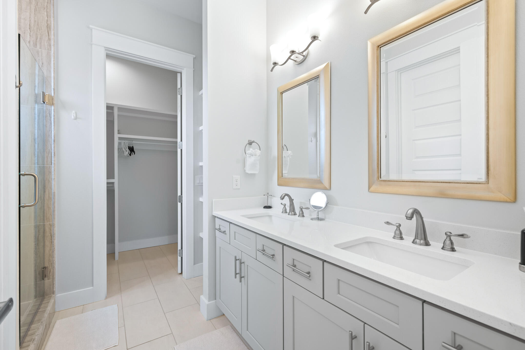 HIGHLAND PARKS - Residential