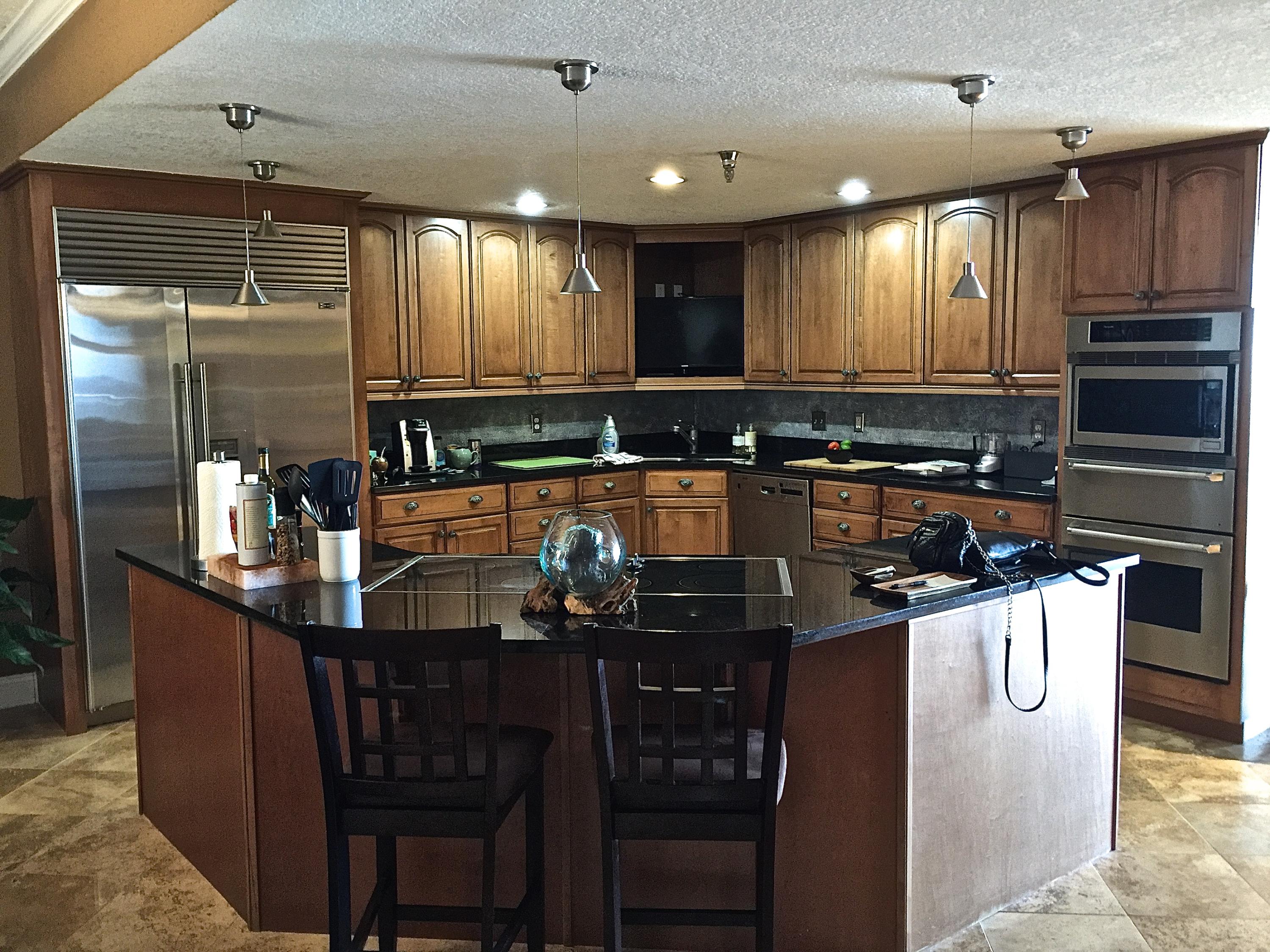 DESTIN YACHT CLUB - Residential Lease